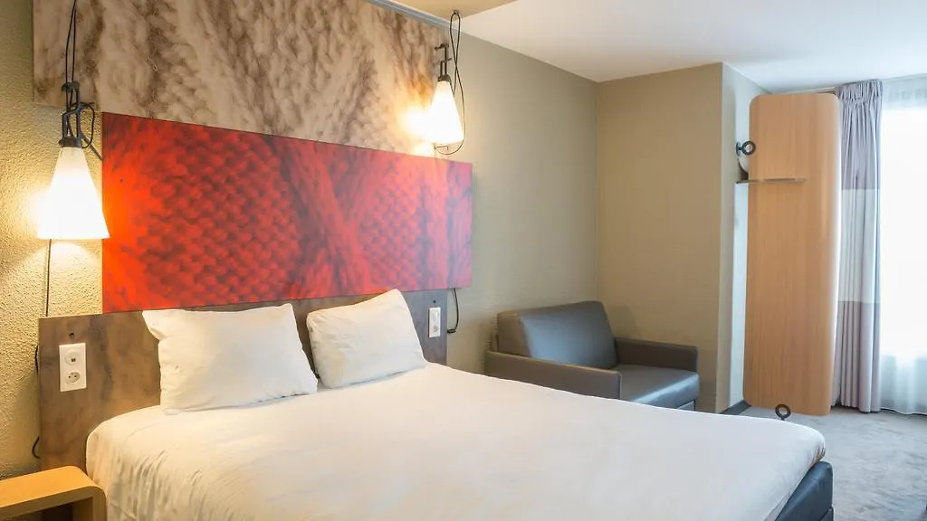 ***  ibis Paris Gare de Lyon Ledru Rollin Otel Fransa